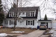 300 WINNEBAGO AVE 300 WINNEBAGO AVE, a Dutch Colonial Revival house, built in Menasha, Wisconsin in 1930.