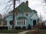 5251 N IDELWILD AVE (FORMERLY 2135 N PIERCE), a Craftsman house, built in Whitefish Bay, Wisconsin in 1926.