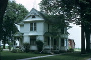 MOUND ROAD, WEST SIDE, .25 MILES N OF INTERSECTION WITH COUNTY HIGHWAY AS MOUND ROAD, WEST SIDE, .25 MILES N OF INTERSECTION WITH COUNTY HIGHWAY AS, a Queen Anne house, built in Alto, Wisconsin in .