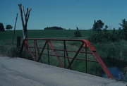 HAPPY RD, OVER THE MILWAUKEE RIVER, a NA (unknown or not a building) pony truss bridge, built in Eden, Wisconsin in 1901.