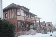 136 SHEBOYGAN ST, a Craftsman house, built in Fond du Lac, Wisconsin in 1906.