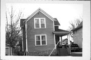 27 N HICKORY ST, a Cross Gabled house, built in Fond du Lac, Wisconsin in 1895.
