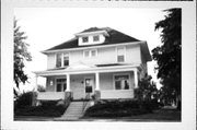 85 E JOHNSON ST 85 E JOHNSON ST, a American Foursquare house, built in Fond du Lac, Wisconsin in 1905.