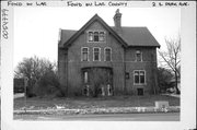 2 S PARK AVE, a English Revival Styles house, built in Fond du Lac, Wisconsin in 1914.