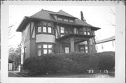136 SHEBOYGAN ST, a Craftsman house, built in Fond du Lac, Wisconsin in 1906.