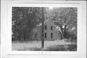 OAK GROVE ROAD, EAST SIDE, .7 MILES NORTH OF COUNTY HIGHWAY AW, a Side Gabled house, built in Alto, Wisconsin in .
