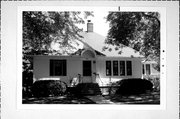 328 OAK ST 328 OAK ST, a One Story Cube house, built in Ripon, Wisconsin in 1930.