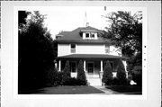 918 WATSON ST, a American Foursquare house, built in Ripon, Wisconsin in 1912.