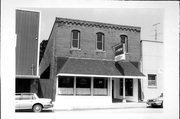 940 LINCOLN AVE, a Commercial Vernacular restaurant, built in Fennimore, Wisconsin in 1900.