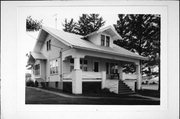 1505 FAIRPLAY ST, a Bungalow house, built in Hazel Green, Wisconsin in 1918.