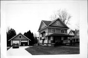 255 E MADISON ST, a American Foursquare house, built in Platteville, Wisconsin in .