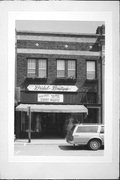 40 E MAIN ST 40 E MAIN ST, a Commercial Vernacular small retail building, built in Platteville, Wisconsin in 1874.