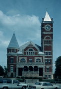 Green County Courthouse, a Building.