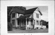 500 MAIN ST, a Queen Anne house, built in Albany, Wisconsin in .