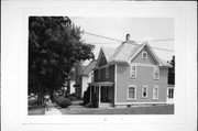 622 15TH AVE, a American Foursquare house, built in Monroe, Wisconsin in .