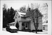 112-112A E FRANKLIN ST, a Gabled Ell house, built in Berlin, Wisconsin in .