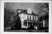 143 E PARK AVE 143 E PARK AVE, a Queen Anne house, built in Berlin, Wisconsin in 1896.