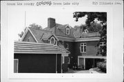 815 ILLINOIS AVE, a Colonial Revival/Georgian Revival house, built in Green Lake, Wisconsin in 1945.