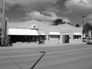 1924, 1928 Calumet Drive, a Twentieth Century Commercial house, built in Sheboygan, Wisconsin in 1940.
