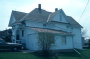 203 N GARFIELD ST, a Queen Anne house, built in Barneveld, Wisconsin in 1891.