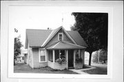 205 7TH ST, a Side Gabled house, built in Mineral Point, Wisconsin in 1870.