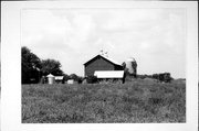 W5950 U.S. HIGHWAY 18, a Astylistic Utilitarian Building barn, built in Jefferson, Wisconsin in 1870.