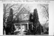 444 WASHINGTON ST, a Queen Anne house, built in Fort Atkinson, Wisconsin in 1904.