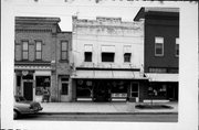 118 W MAIN ST, a Commercial Vernacular small retail building, built in Palmyra, Wisconsin in 1884.