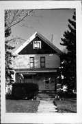 901 S 5TH ST, a Queen Anne house, built in Watertown, Wisconsin in 1919.