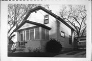619 S 11TH ST, a Front Gabled house, built in Watertown, Wisconsin in .