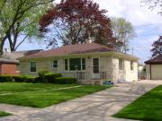 5422 W RITA DR, a Ranch house, built in West Allis, Wisconsin in 1950.