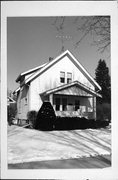1012 CARR ST, a Front Gabled house, built in Watertown, Wisconsin in .