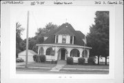 302 S CHURCH ST, a Queen Anne house, built in Watertown, Wisconsin in 1905.