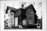 206 DEWEY AVE, a Cross Gabled house, built in Watertown, Wisconsin in 1900.