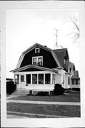 301 N MONTGOMERY ST, a Dutch Colonial Revival house, built in Watertown, Wisconsin in .