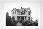 33016 BASSETT RD, a Gabled Ell house, built in Randall, Wisconsin in 1888.