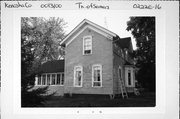 8513 12TH ST, a Gabled Ell house, built in Somers, Wisconsin in 1910.