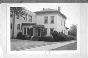 6044 8TH AVE, a Italianate house, built in Kenosha, Wisconsin in 1846.