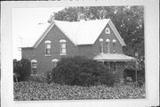 85 CARDINAL RD, S SIDE, JUST W OF CHURCH RD 85 CARDINAL RD, S SIDE, JUST W OF CHURCH RD, a Cross Gabled house, built in Lincoln, Wisconsin in .
