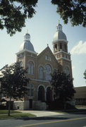 400 West Ave S, a Romanesque Revival house of worship, built in La Crosse, Wisconsin in 1904.