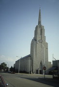 530 MAIN ST, a Art Deco house of worship, built in La Crosse, Wisconsin in 1962.