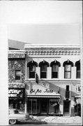 113 N 3RD ST 113 N 3RD ST, a Commercial Vernacular small retail building, built in La Crosse, Wisconsin in .