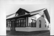 1007 S 8TH ST, a Bungalow house, built in La Crosse, Wisconsin in .