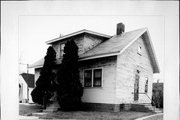 621 S 20TH ST, a Side Gabled house, built in La Crosse, Wisconsin in .