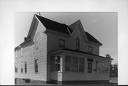1502 ADAMS ST 1502 ADAMS ST, a Side Gabled house, built in La Crosse, Wisconsin in .
