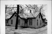 1014 BADGER ST, a Side Gabled duplex/two-flat, built in La Crosse, Wisconsin in .