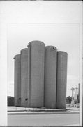 415 FRONT ST, a Astylistic Utilitarian Building grain elevator, built in La Crosse, Wisconsin in 1920.