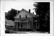 1422 GILLETTE ST 1422 GILLETTE ST, a Front Gabled house, built in La Crosse, Wisconsin in .