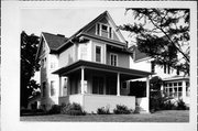 1925 MAIN ST 1925 MAIN ST, a Queen Anne house, built in La Crosse, Wisconsin in .