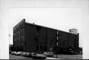 224 PINE ST (300 N 2ND ST), a Commercial Vernacular industrial building, built in La Crosse, Wisconsin in 1902.